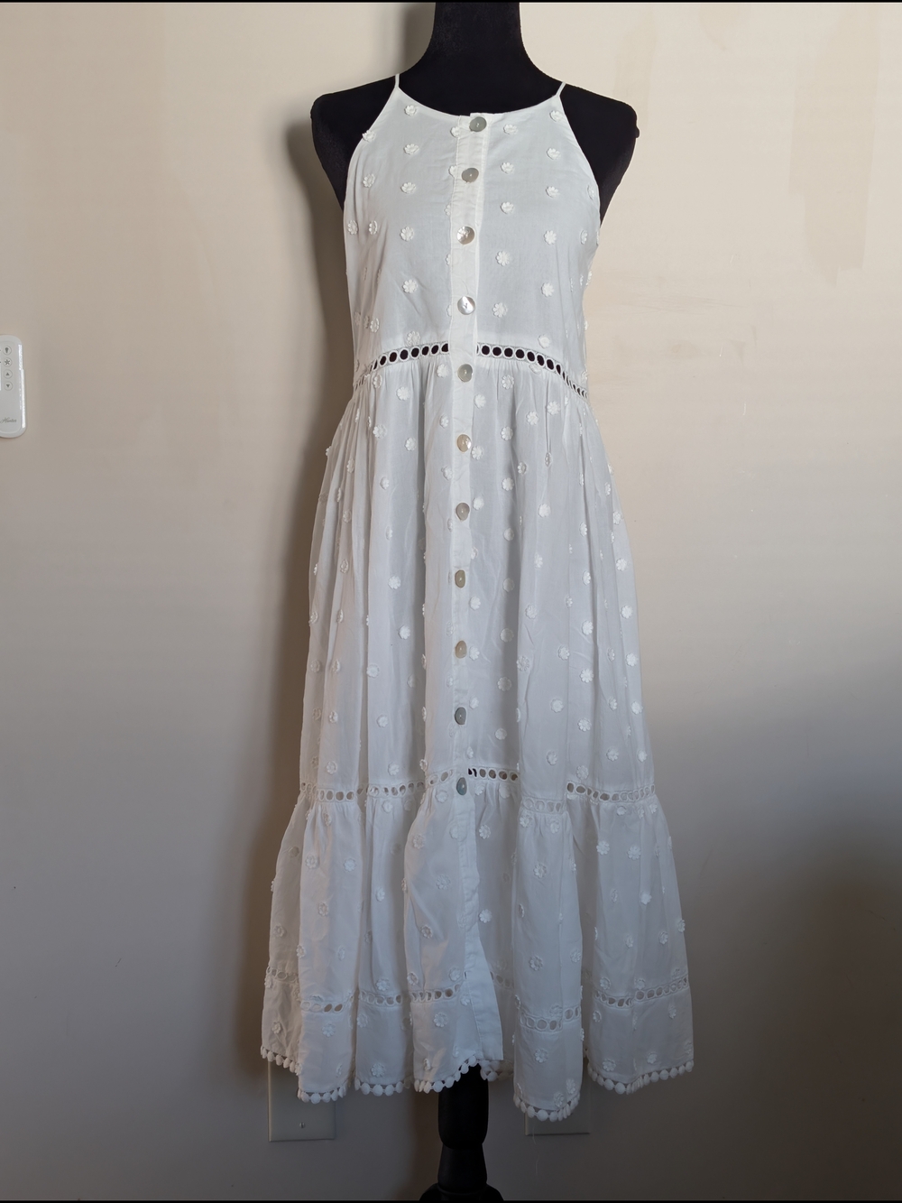 Farm Rio White Eyelet Shell Button Midi Dress 3D Floral Detail 100% Cotton Small